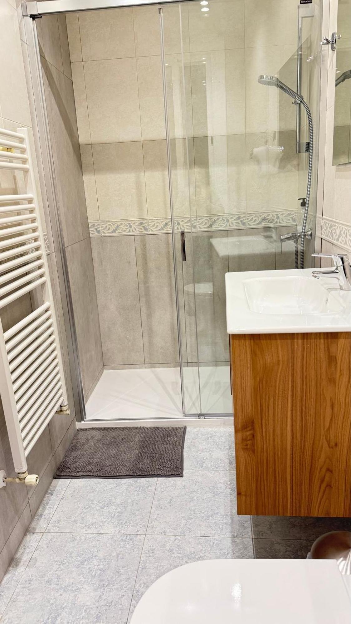 Hostal Madrazo Barselona Dış mekan fotoğraf