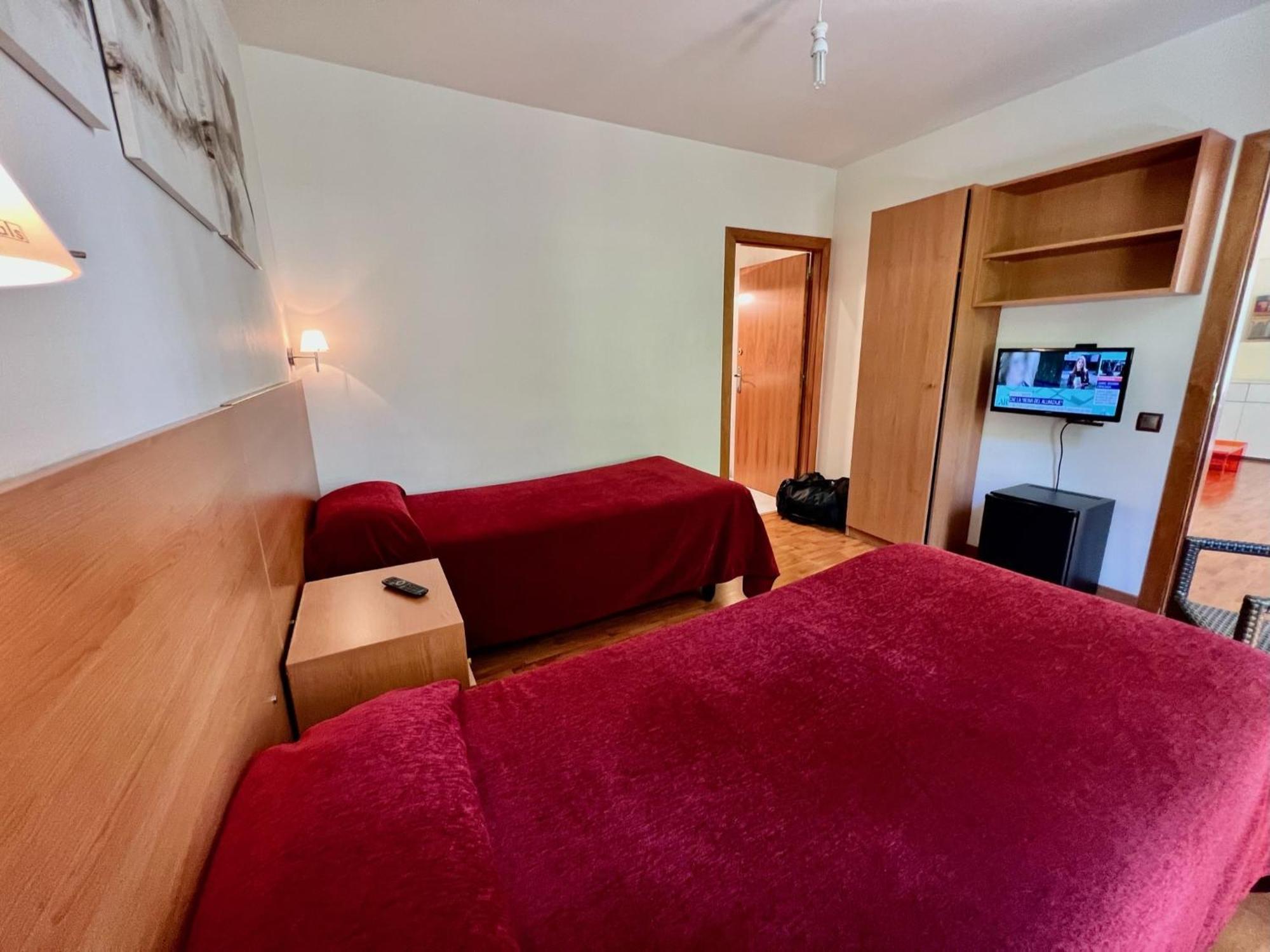 Hostal Madrazo Barselona Dış mekan fotoğraf