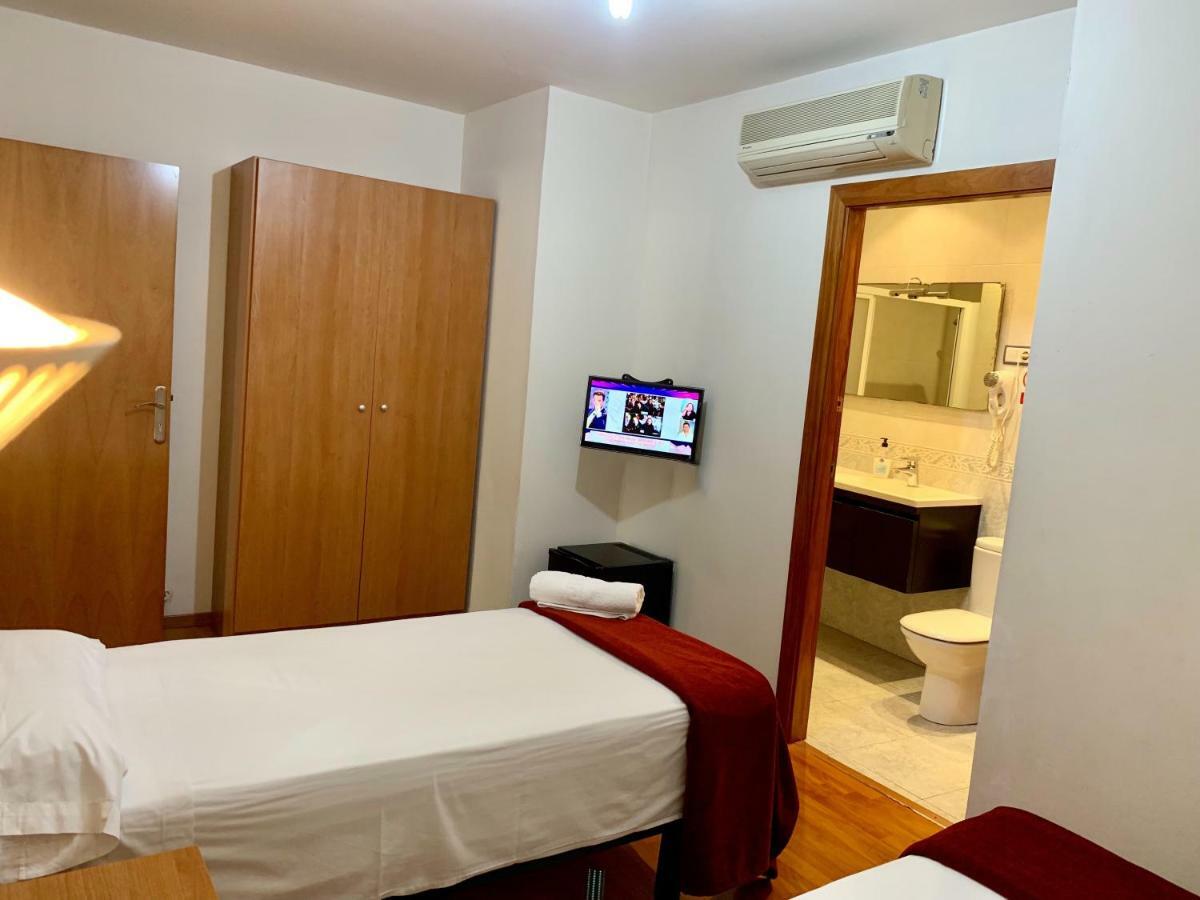 Hostal Madrazo Barselona Dış mekan fotoğraf